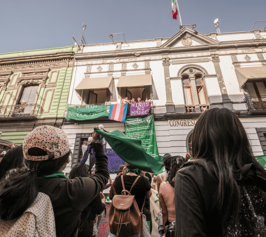Colectivas y activistas de todo el país respaldan toma feminista del Congreso