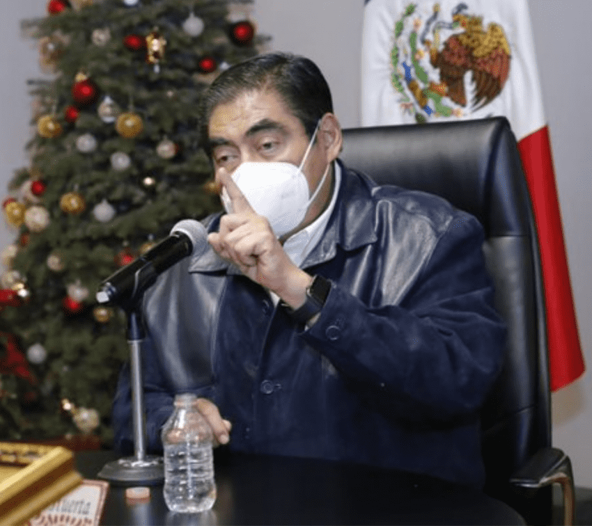 Barbosa vuelve a agredir a una reportera durante conferencia de prensa