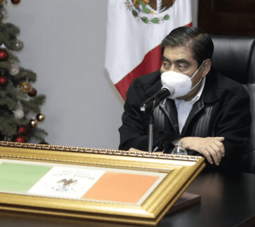 Barbosa pide a poblanos realizar confinamiento voluntario