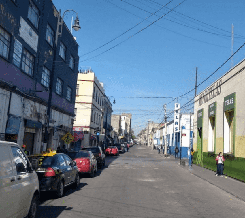 Disminuye 30% movilidad en el Centro Histórico de Puebla