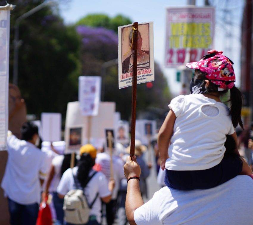 Recaban firmas para exigir aprobación de la Ley de Desaparición de Personas