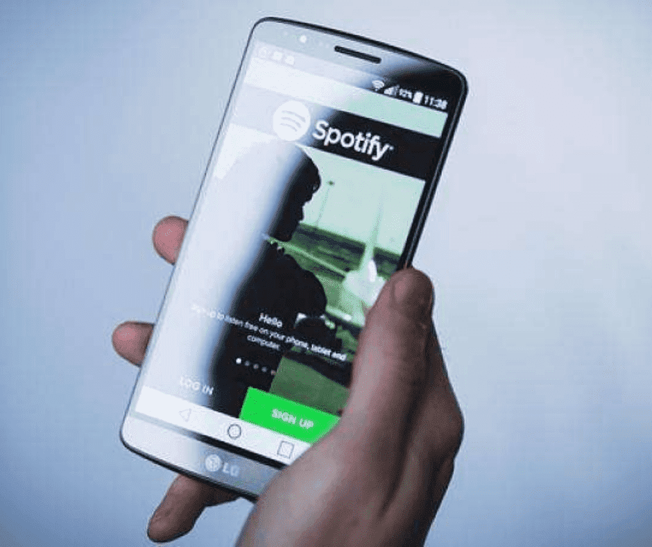 Así puedes escuchar música de Spotify sin abandonar Facebook