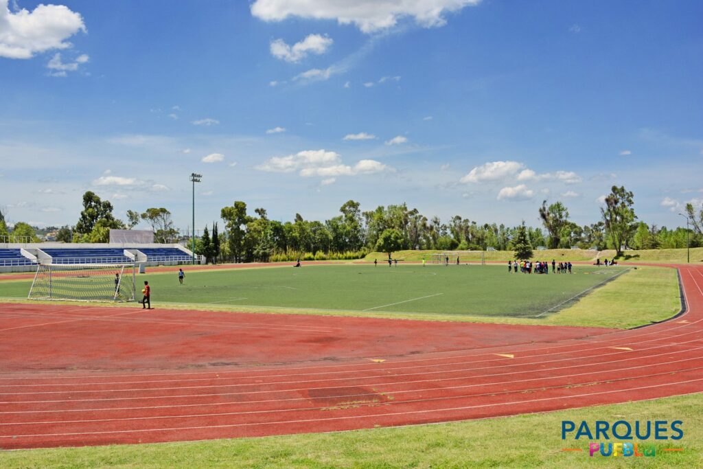 cancha de futbol en Puebla